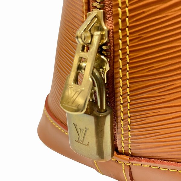 Louis Vuitton Alma Leather Handbag M52149