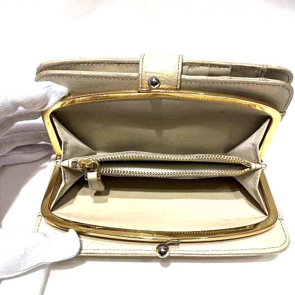 Miu Miu Leather Bifold Wallet 5M1120 in Good Condition