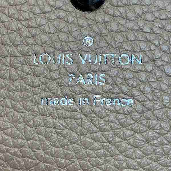 Louis Vuitton Mahina Leather Iris Long Wallet M60145 in Good Condition