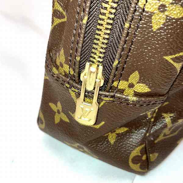 Louis Vuitton Monogram Toiletry Pouch M47522 in Great Condition