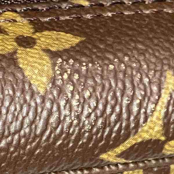 Louis Vuitton Monogram Toiletry Pouch M47522 in Great Condition