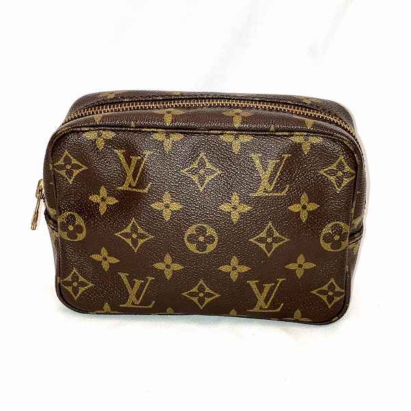 Louis Vuitton Monogram Toiletry Pouch M47526 in Great Condition