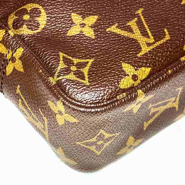 Louis Vuitton Monogram Toiletry Pouch M47526