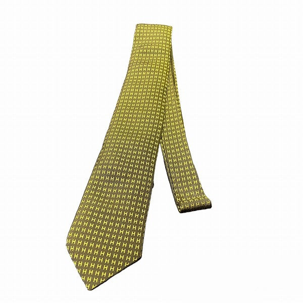 Hermes 100% Silk H Pattern Tie 147cm x 8cm in Good Condition