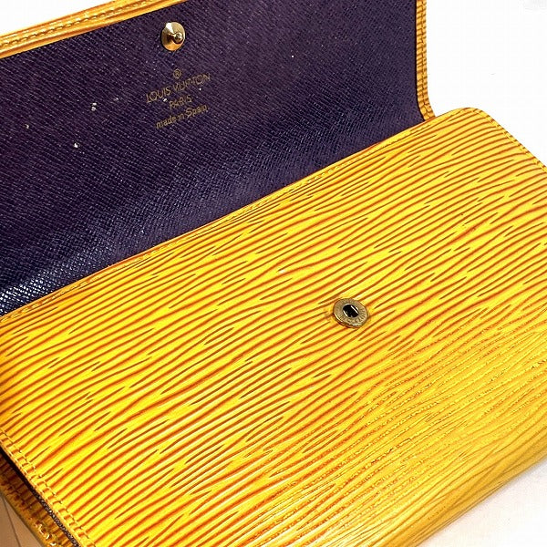 Louis Vuitton Epi Leather Portefeuille International Wallet M63389 in Fair Condition