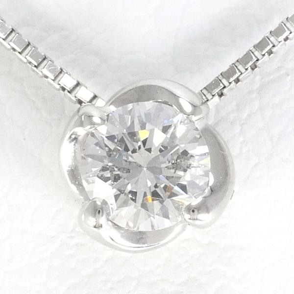 K18 White Gold Diamond Necklace 0.20 SI2 in Excellent Condition