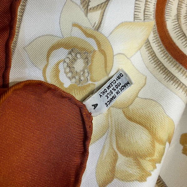 Hermes Silk 100% Scarf CARAIBES 90cm in Good Condition