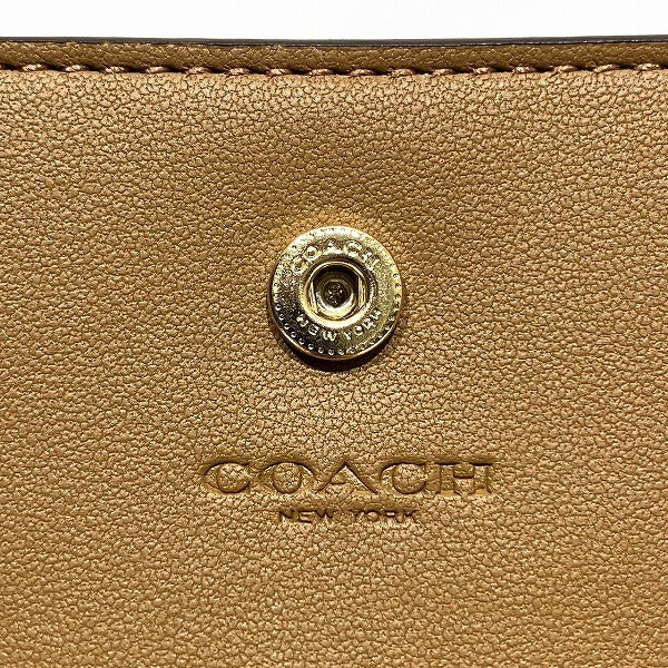 Coach Leather Snap Wallet C2862 in Great Condition