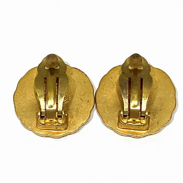 Chanel Vintage Round Coco Mark Earrings in Good Condition