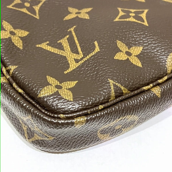 Louis Vuitton Mini Pochette Accessoires Handbag M58009 in Good Condition