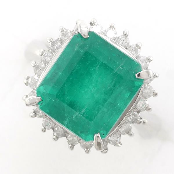 PT900 Platinum Emerald Ring in Excellent Condition