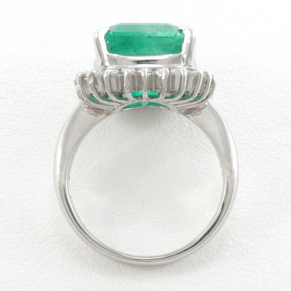 PT900 Platinum Emerald Ring in Excellent Condition