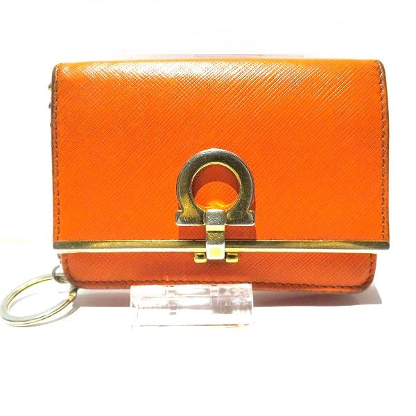 Salvatore Ferragamo Leather Gancini Clip Card Holder in Good Condition