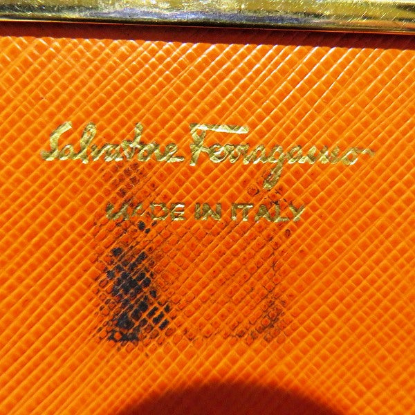 Salvatore Ferragamo Leather Gancini Clip Card Holder in Good Condition