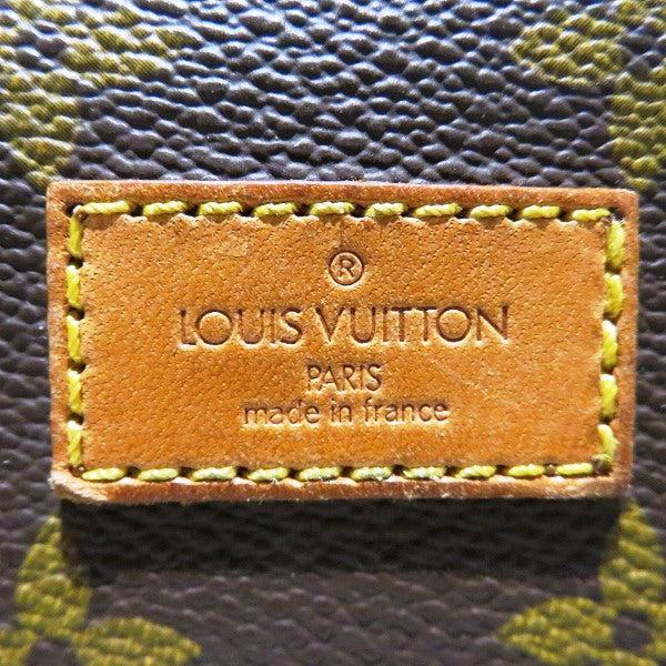 Louis Vuitton Monogram Saumur 30 Shoulder Bag M42256 in Good Condition