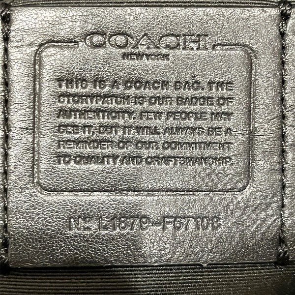 Coach Signature Avenue Tote Bag F67108 in Good Condition