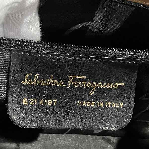 Salvatore Ferragamo Leather Gancini Handbag E21 4197 in Fair Condition