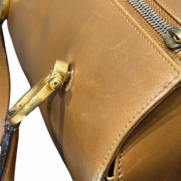 Salvatore Ferragamo Leather Gancini Handbag E21 4197 in Fair Condition