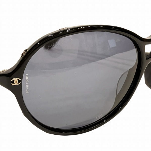 Chanel 5117 Coco Mark Sunglasses Unisex in Good Condition