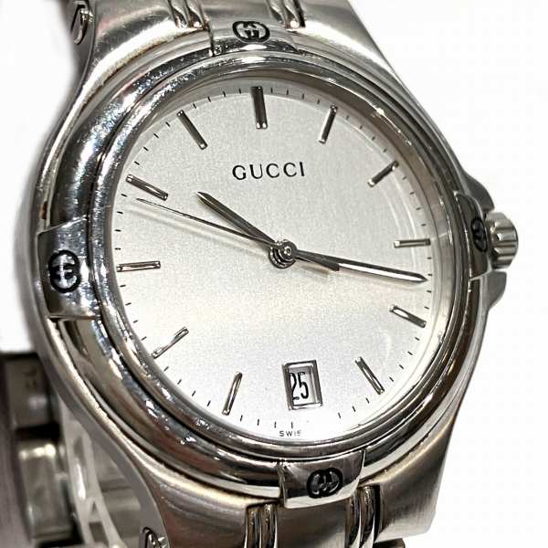 Gucci 9040M Quartz Date Watch