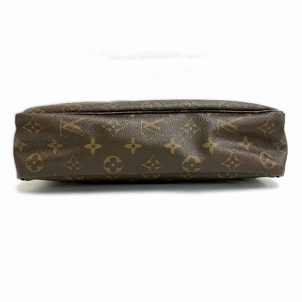 Louis Vuitton Monogram Toiletry Pouch 28 M47522 Clutch Bag in Good Condition