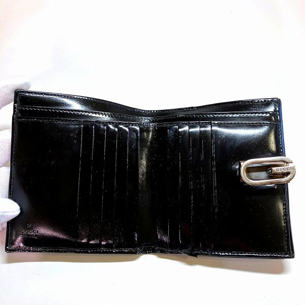 Gucci Leather and Enamel Bifold Wallet 035.0416.2166 in Good Condition