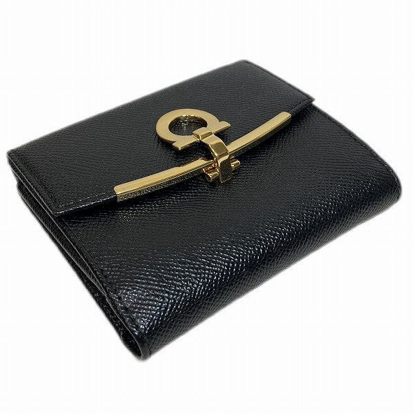 Salvatore Ferragamo Leather Bifold Wallet Unisex in Good Condition