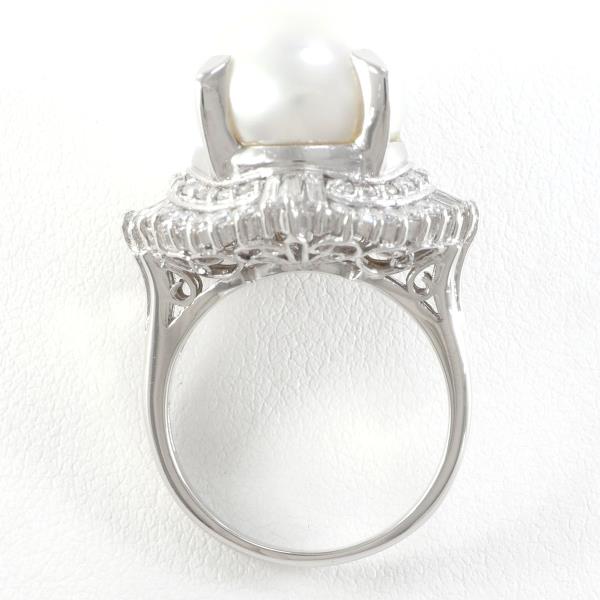 PT900 Platinum Pearl Ring with Diamond in Excellent Condition