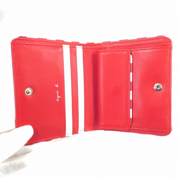 Agnes B Leather Bifold Wallet for Women in Good Condition