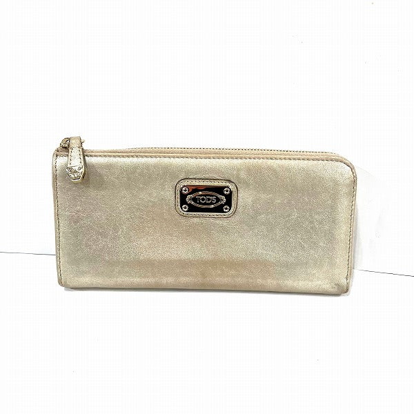 Tod's Leather Long Wallet for Women in Fair Condition