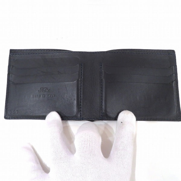 Felisi Croc Embossed Leather Bifold Wallet in Good Condition