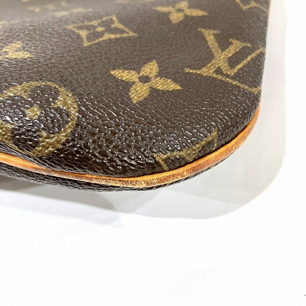 Louis Vuitton Monogram Pochette Bosphore Shoulder Bag M40044 in Good Condition