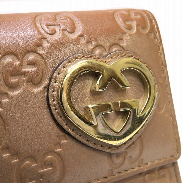 Gucci Leather Lovely Heart Wallet 251861 in Good Condition