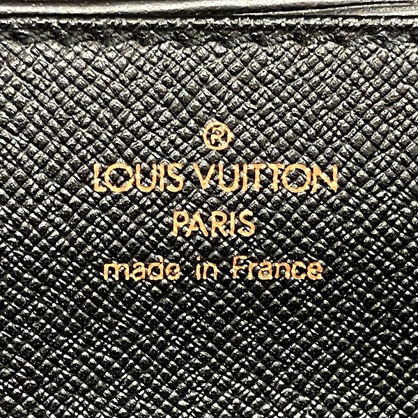 Louis Vuitton Epi Ambassador Leather Handbag M54412