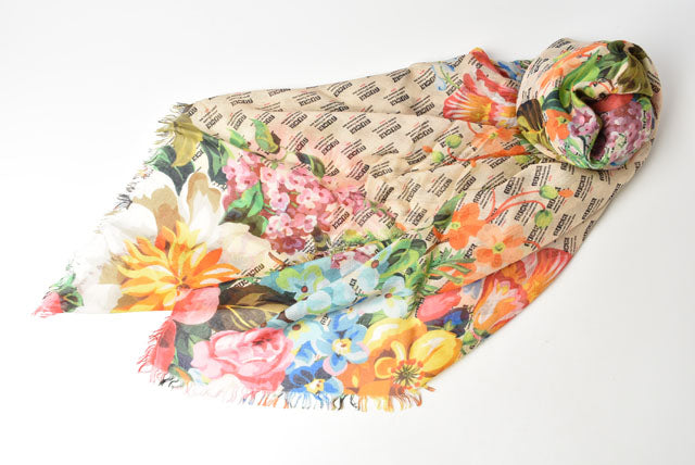 Gucci Silk Twill Scarf Shawl Flower Motif