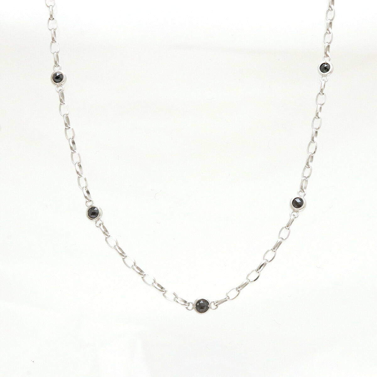 Rosen Hemden K18WG Black Diamond Necklace