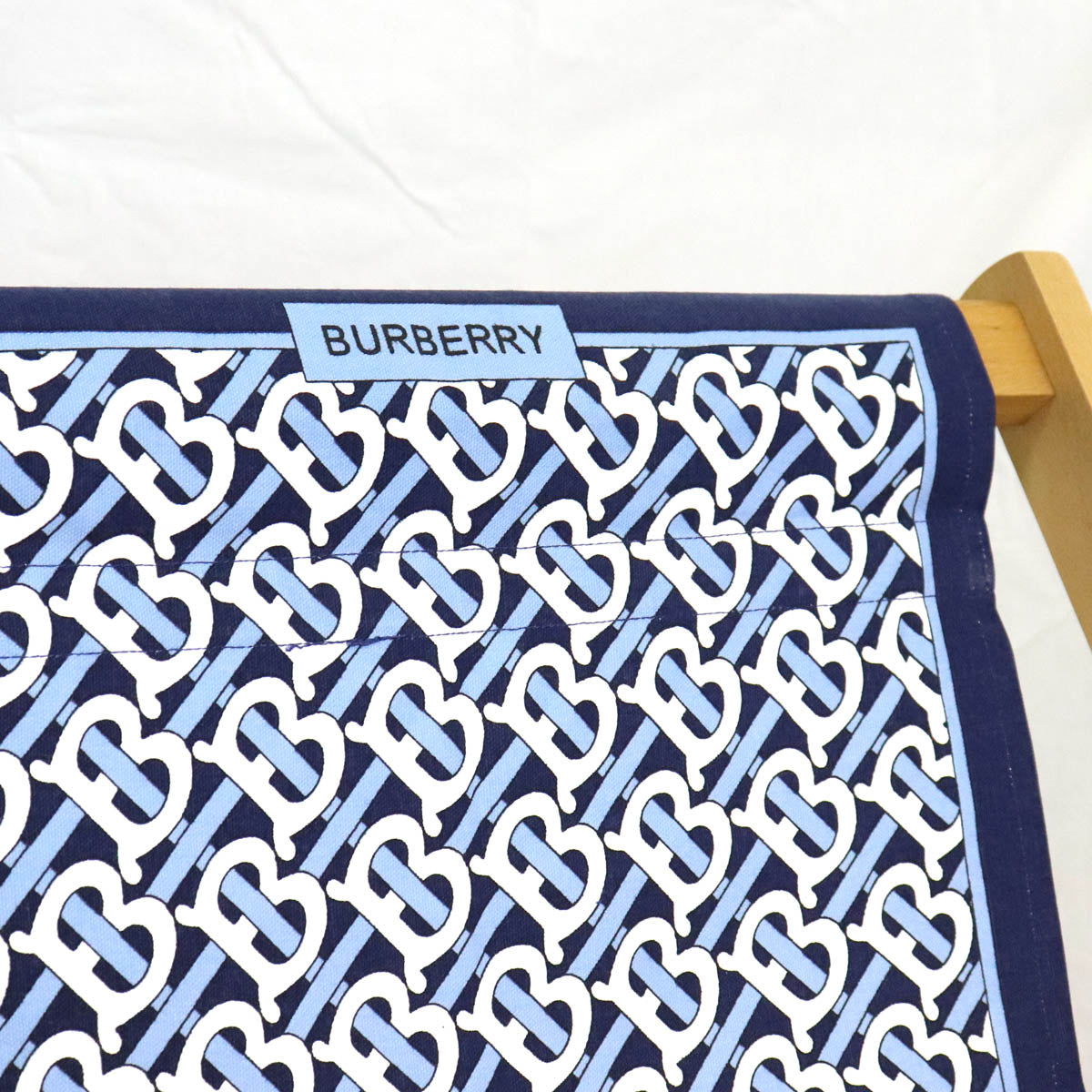 Burberry Monogram TB Logo Folding Deck Chair