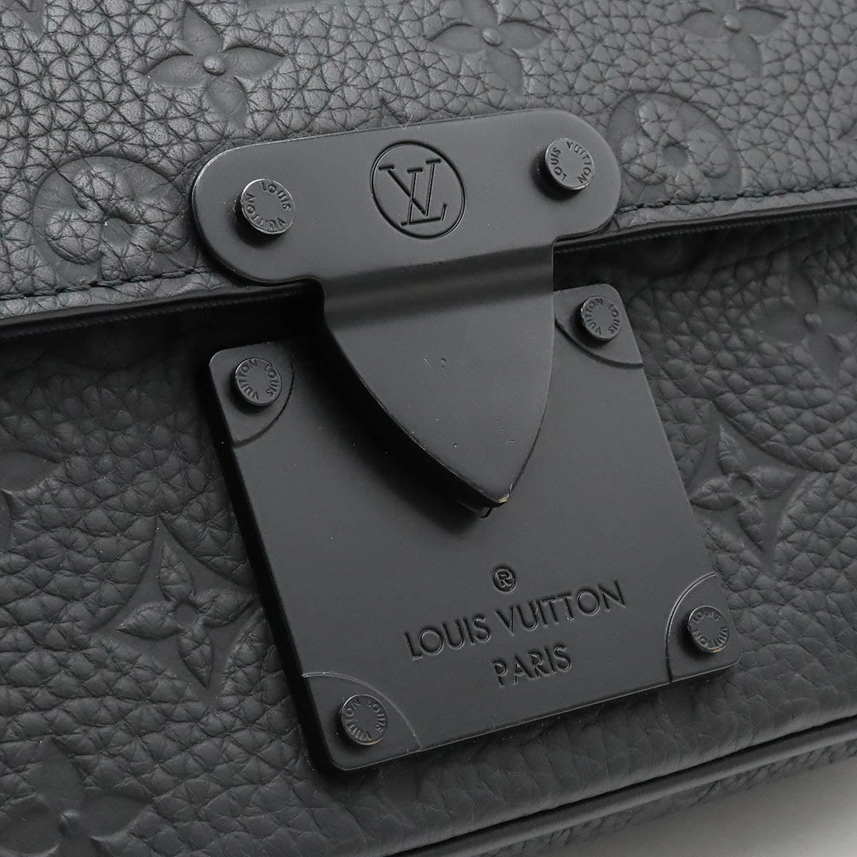 Louis Vuitton Monogram Sling Bag Black M58487