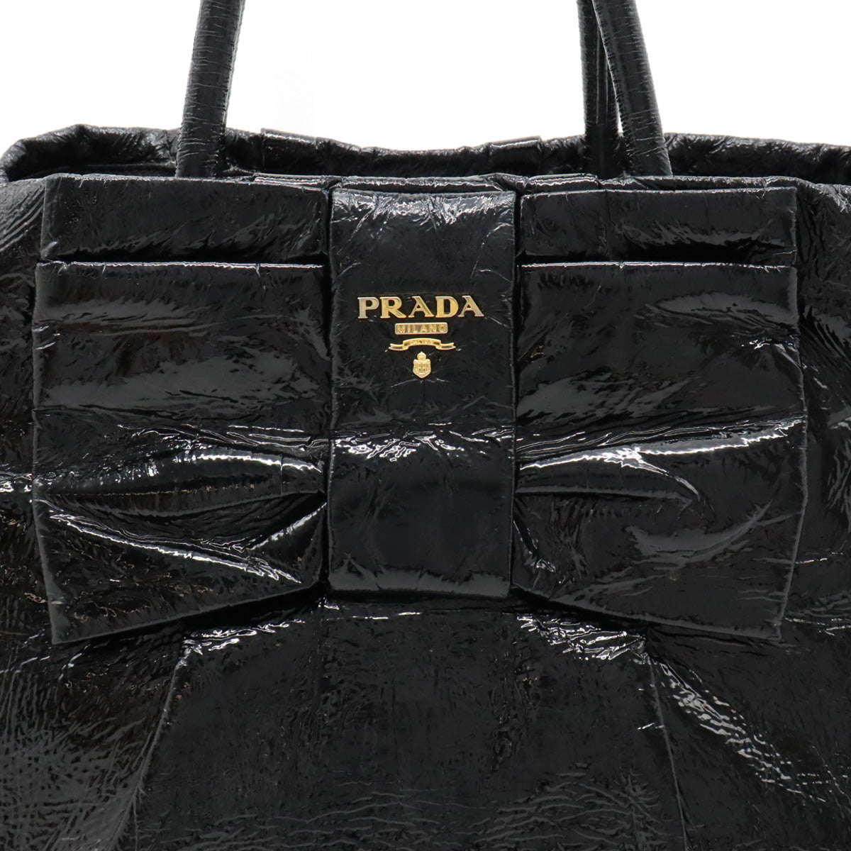 Prada Patent Leather Handbag BN1601 in Very Good Condition