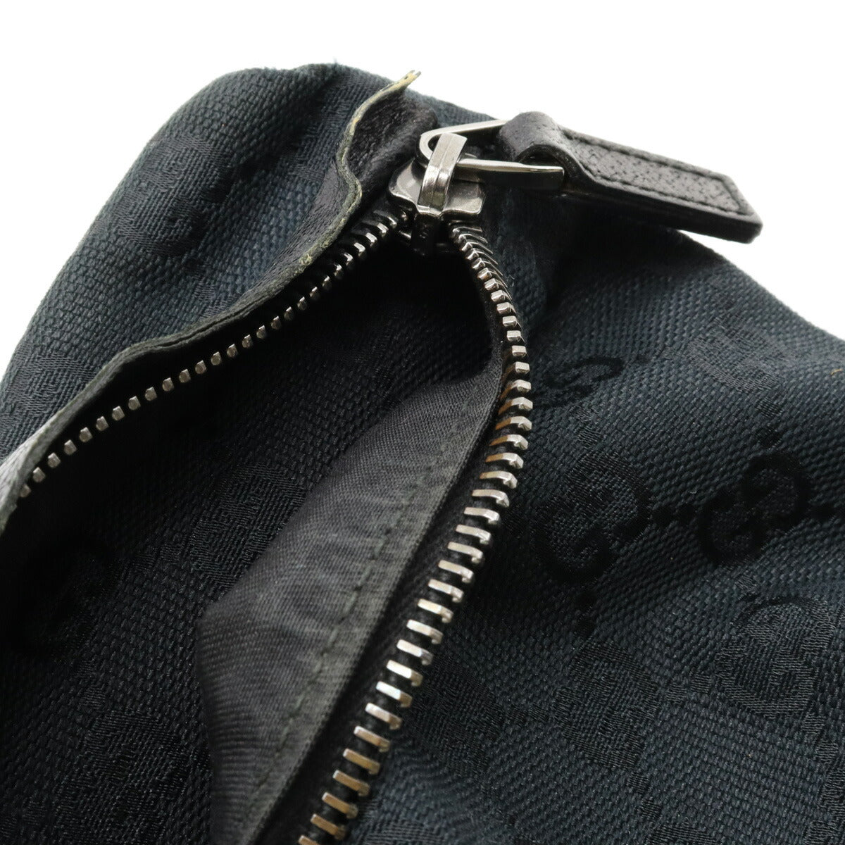 Gucci GG Canvas Leather Waist Bag Black in Very Good Condition