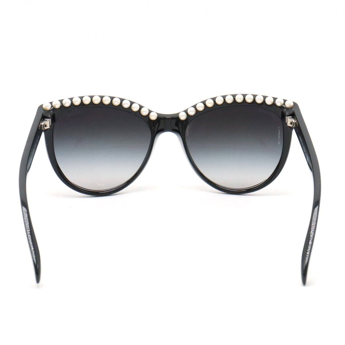 Chanel Cat Eye Sunglasses with Fake Pearl Smoke Gradient Black in Great Condition