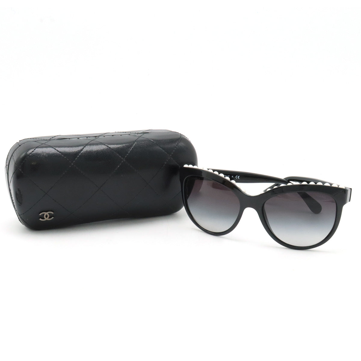 Chanel Cat Eye Sunglasses with Fake Pearl Smoke Gradient Black in Great Condition