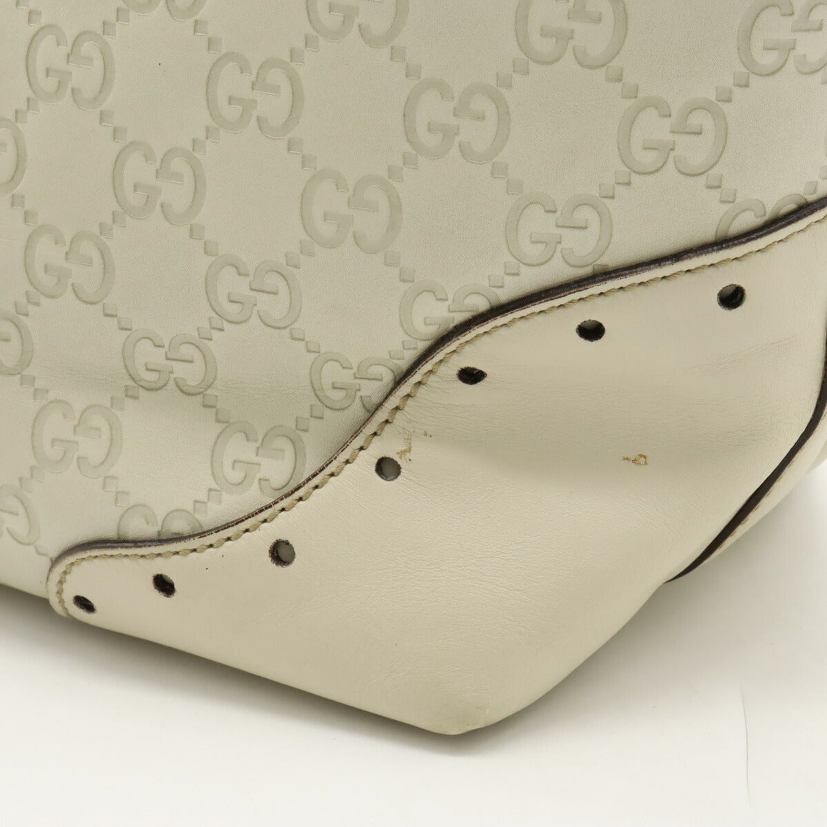 Gucci Leather Guccissima Tote Bag Ivory