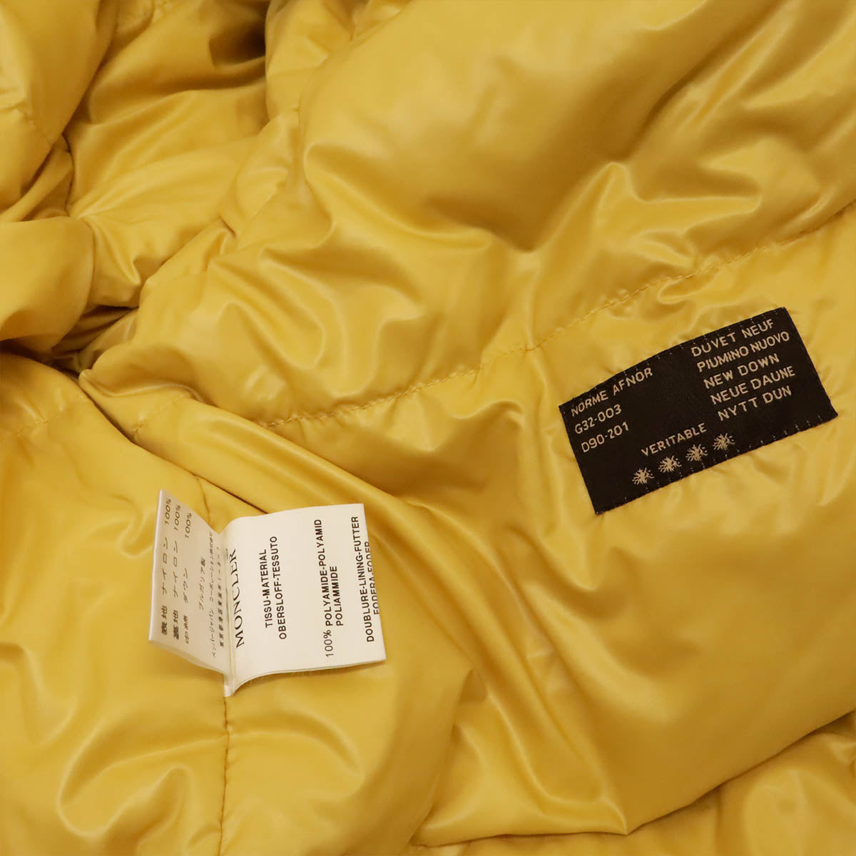 Moncler Karakorum Down Jacket Nylon 100% Yellow in Great Condition