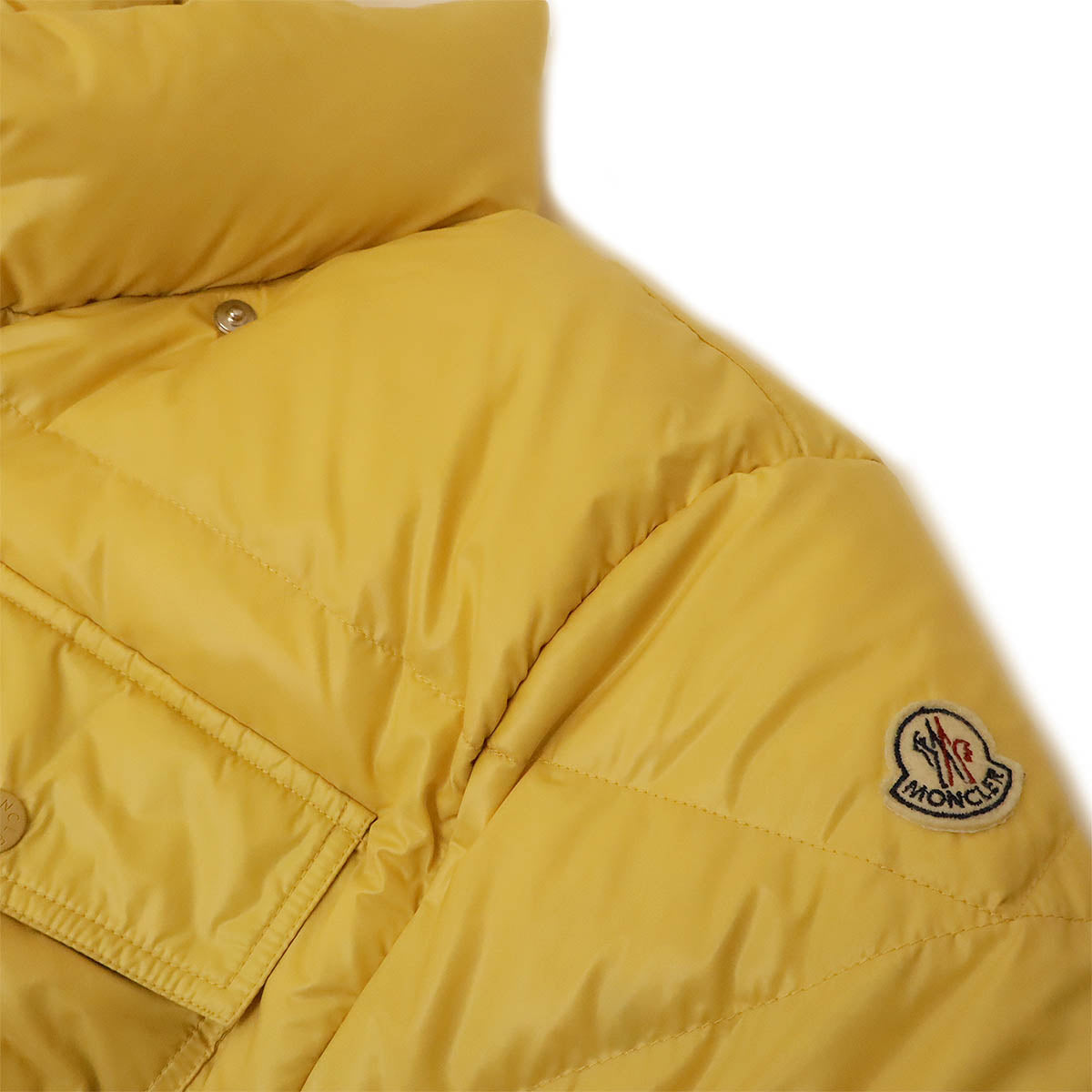 Moncler Karakorum Down Jacket Nylon 100% Yellow in Very Good Condition