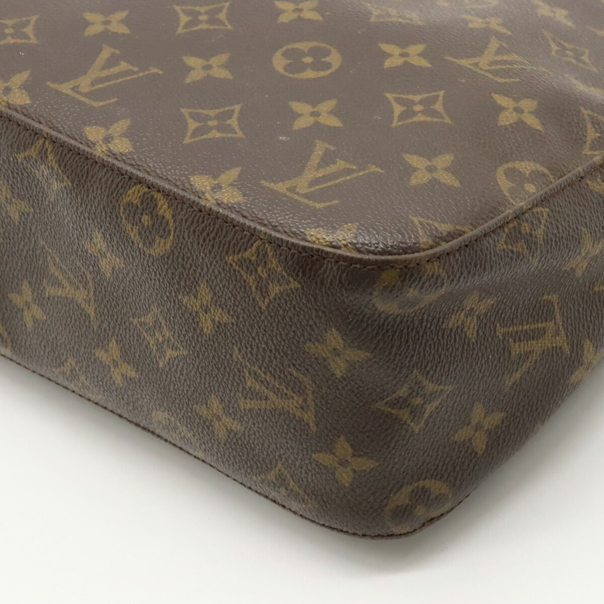 Louis Vuitton Monogram Looping MM Shoulder Bag M51146