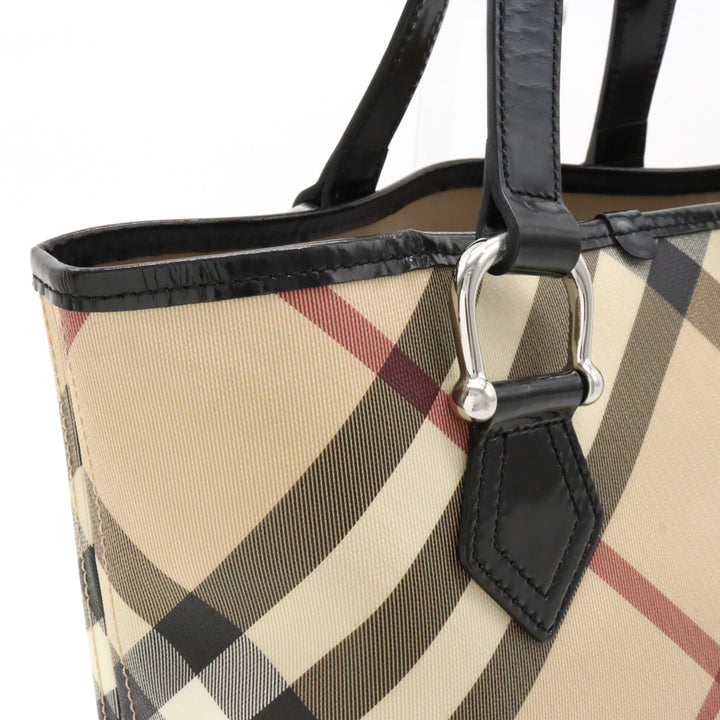 Burberry Checkered Tote Bag Patent Leather in Very Good Condition