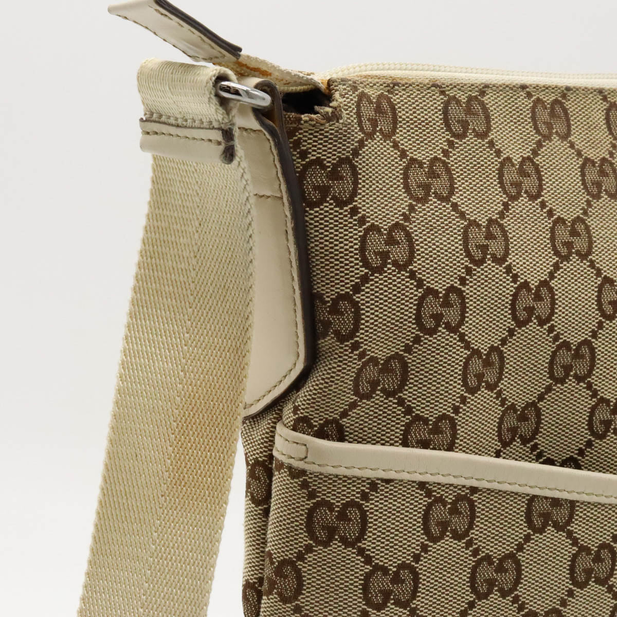 Gucci GG Canvas Leather Shoulder Bag 145857