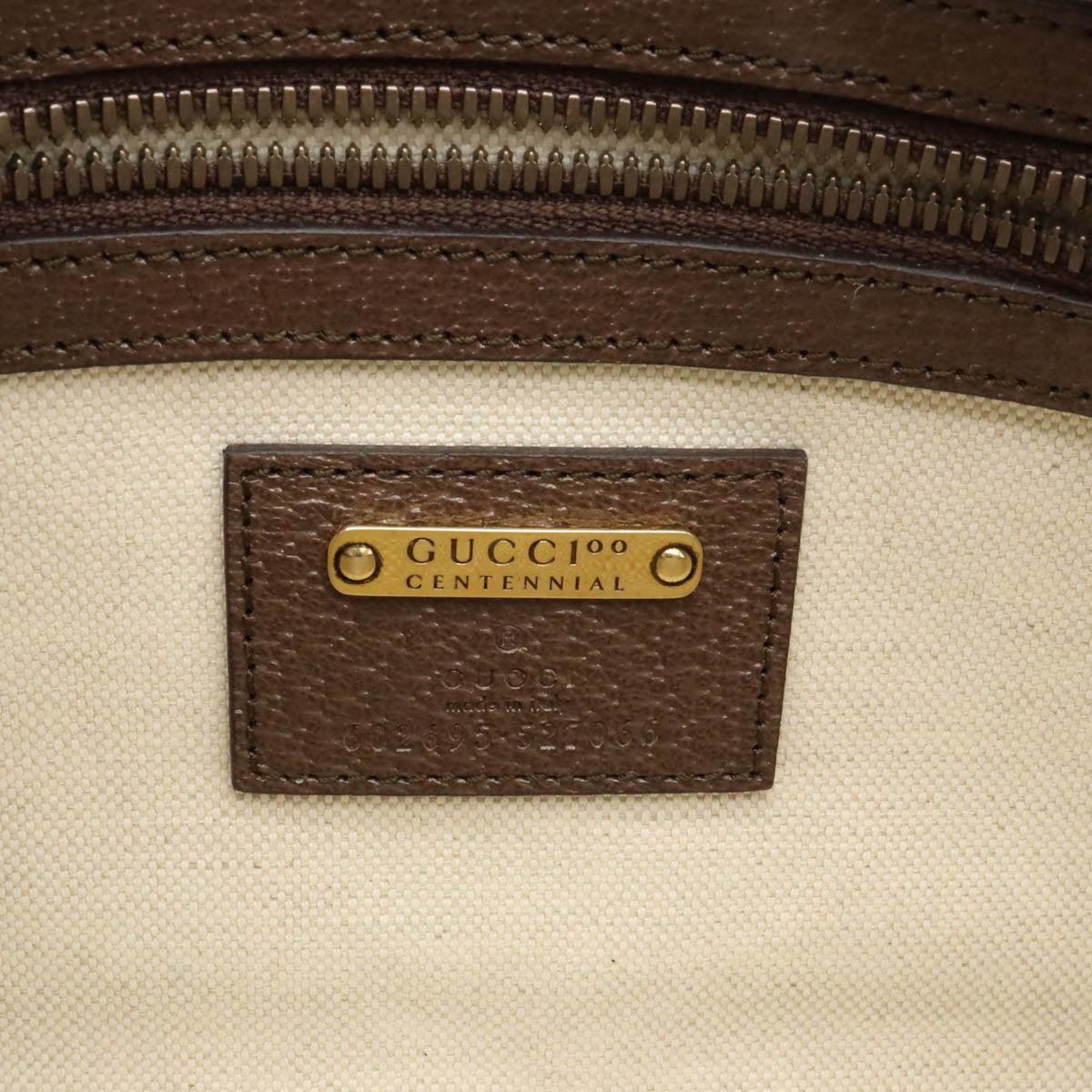 Gucci Leather Logo Belt Bag Waist Bag 602695 in Pristine Condition