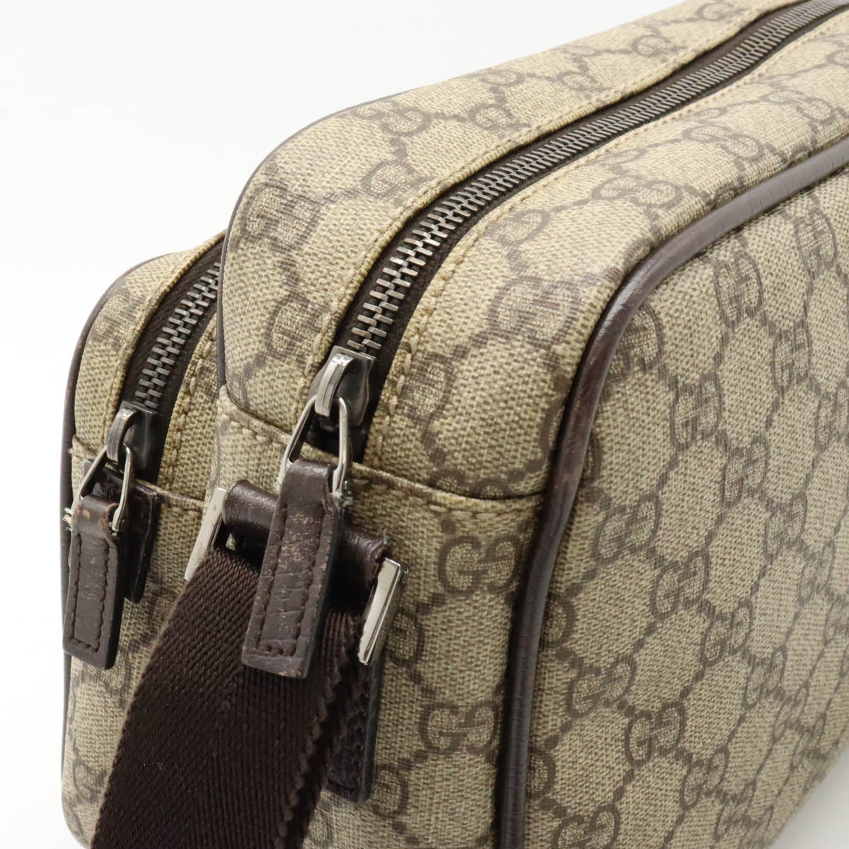 Gucci GG Supreme GG Plus Shoulder Bag 114531